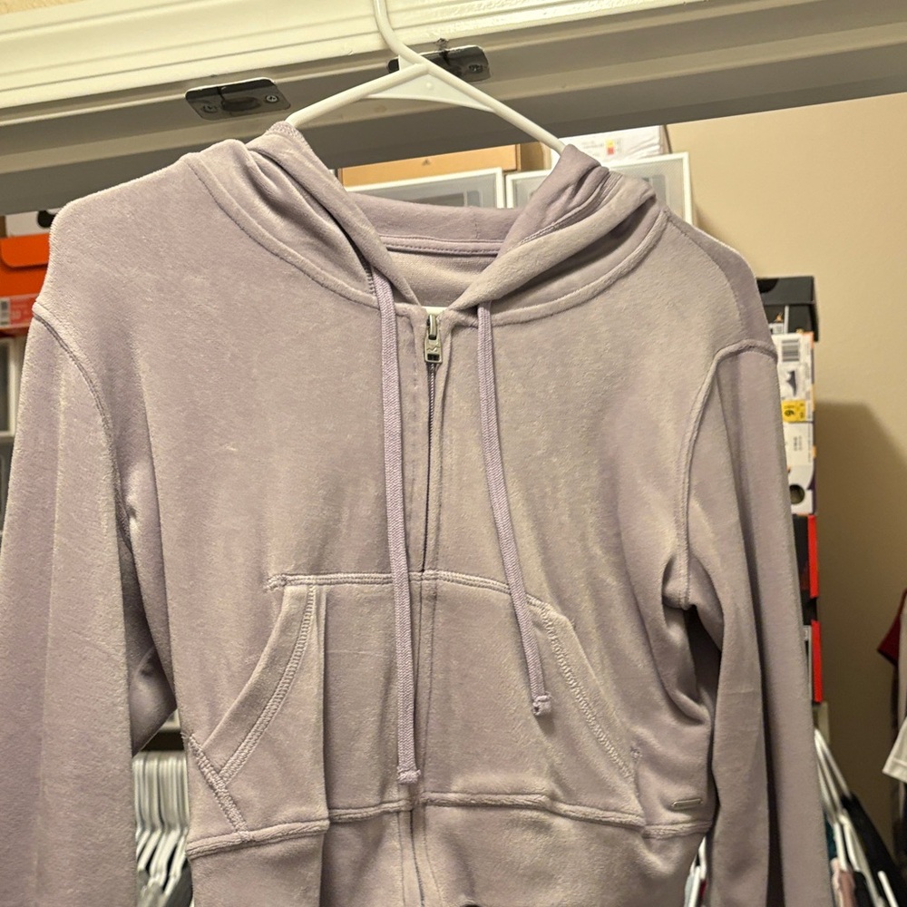 Hollister Lavender 2 piece set